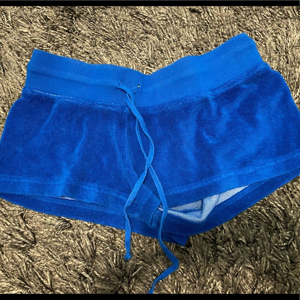 Blue hardtail shorts